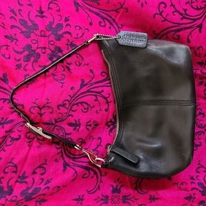 Coach Shoulder/Handbag Black Leather